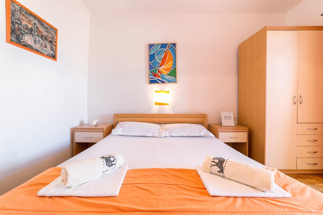 Apartments Zanze Vodice Luaran gambar