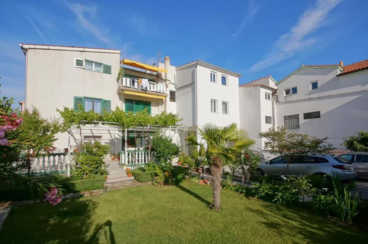Apartments Zanze Vodice Luaran gambar