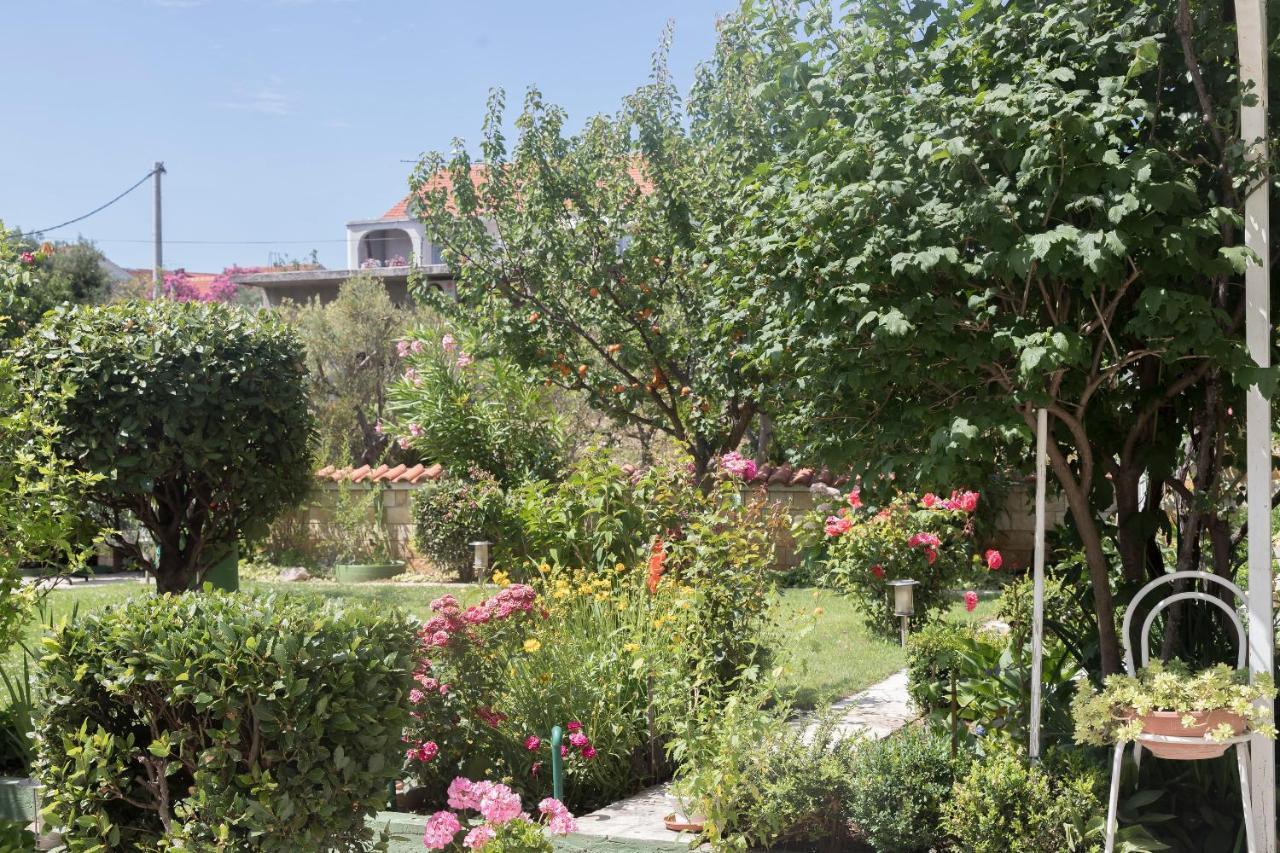 Apartments Zanze Vodice Luaran gambar