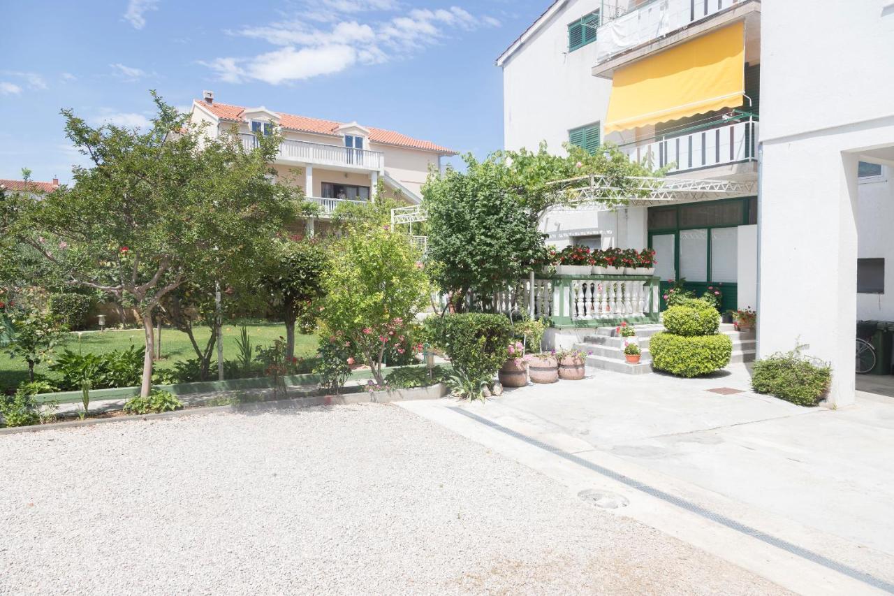 Apartments Zanze Vodice Luaran gambar